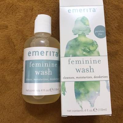 غسول نسائي من Emerita