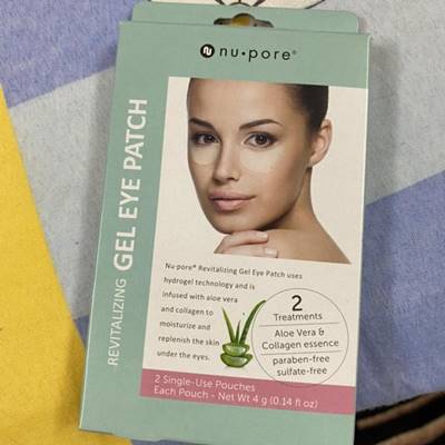 لصقات الجيل المُنعشة مع خُلاصة الألوفيرا من Nu-Pore