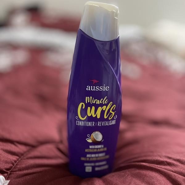 منتجات للشعر الكيرلي