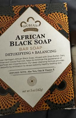 فوائد الصابون الافريقي للوجه